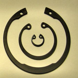 Стопорные кольца DIN 472(внутренние)